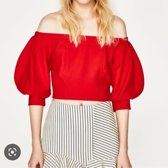 Zara Tops Zara Puff Sleeve Crop Top Poshmark